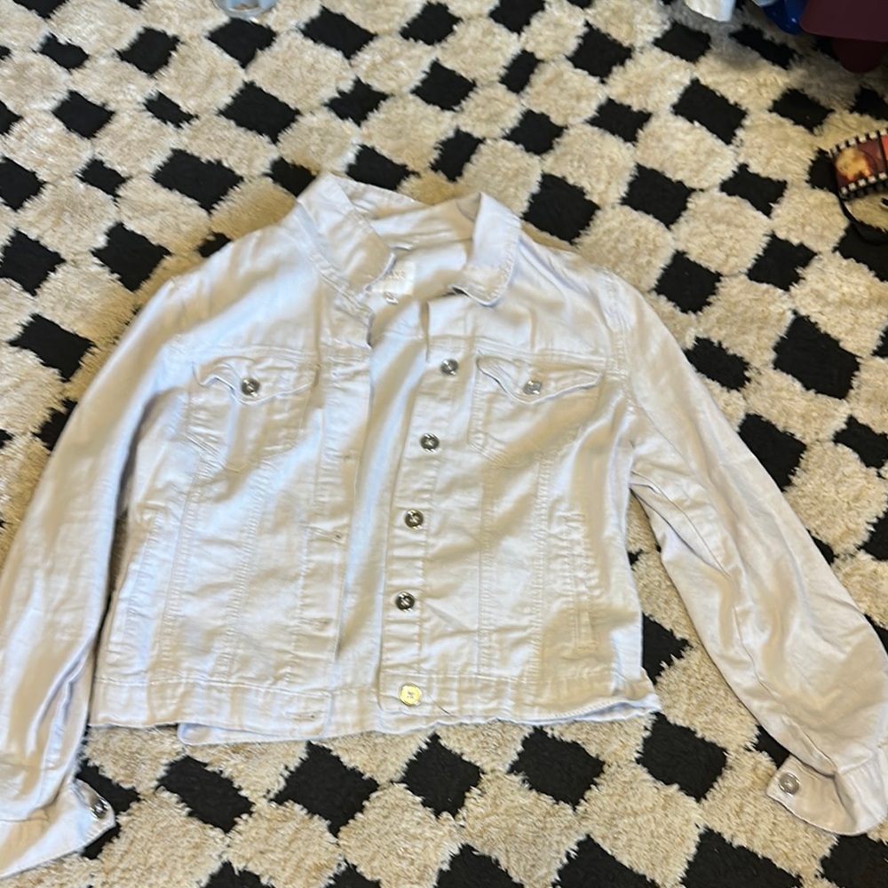Chic Light Gray Denim Jacket